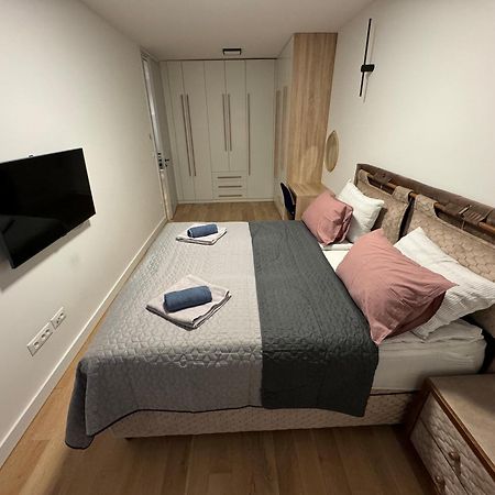 Cadordzina Apartment Free Parking Old Town SJJ Exteriör bild