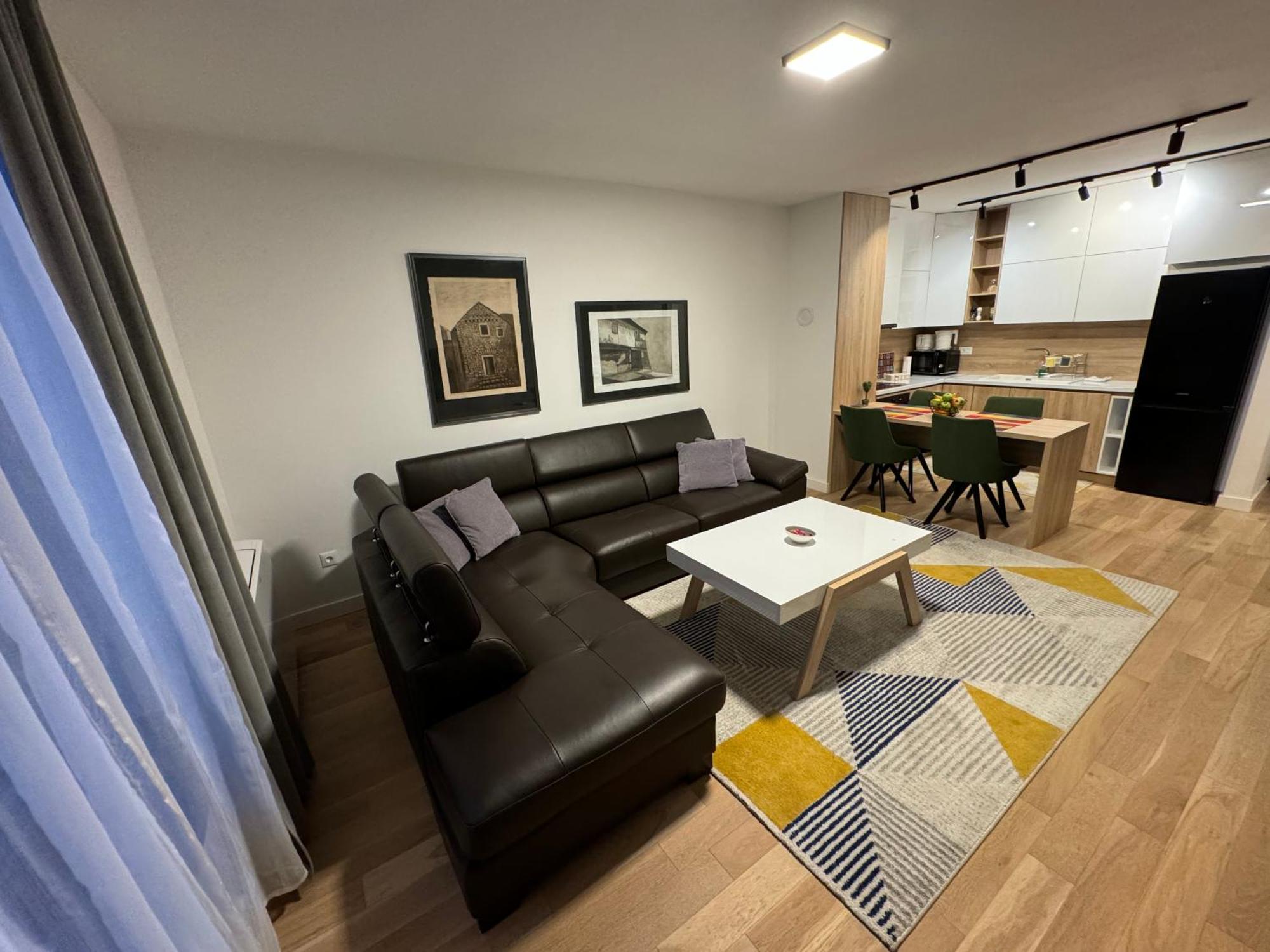 Cadordzina Apartment Free Parking Old Town SJJ Exteriör bild